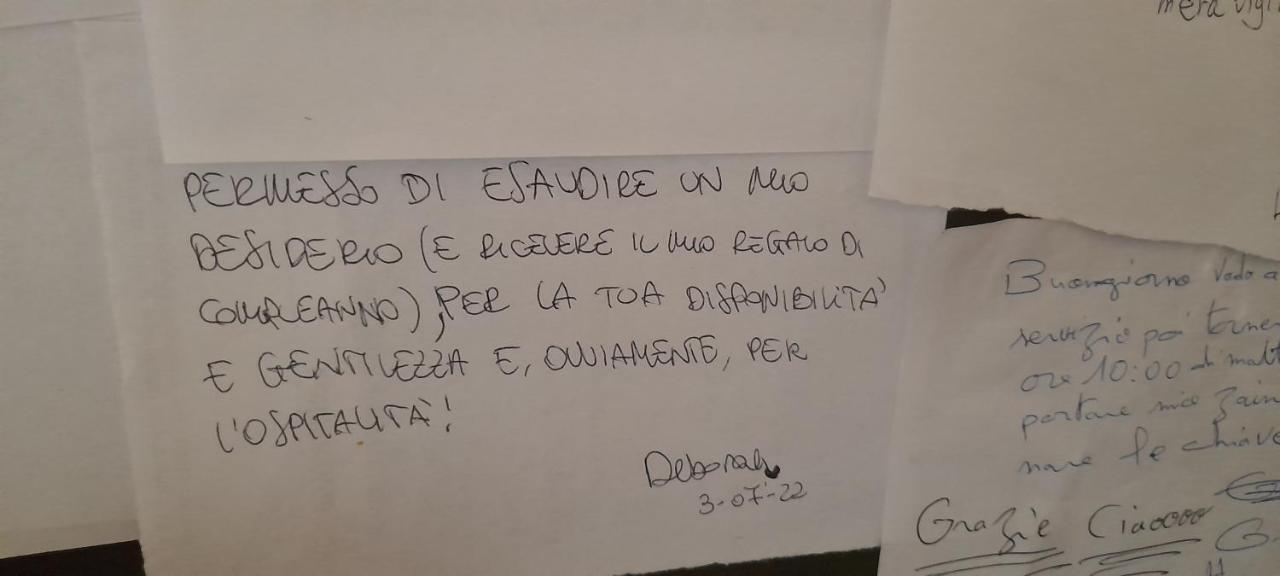 Vicino Di Centro E Universita Stanza Con Balcone 佩鲁贾 外观 照片